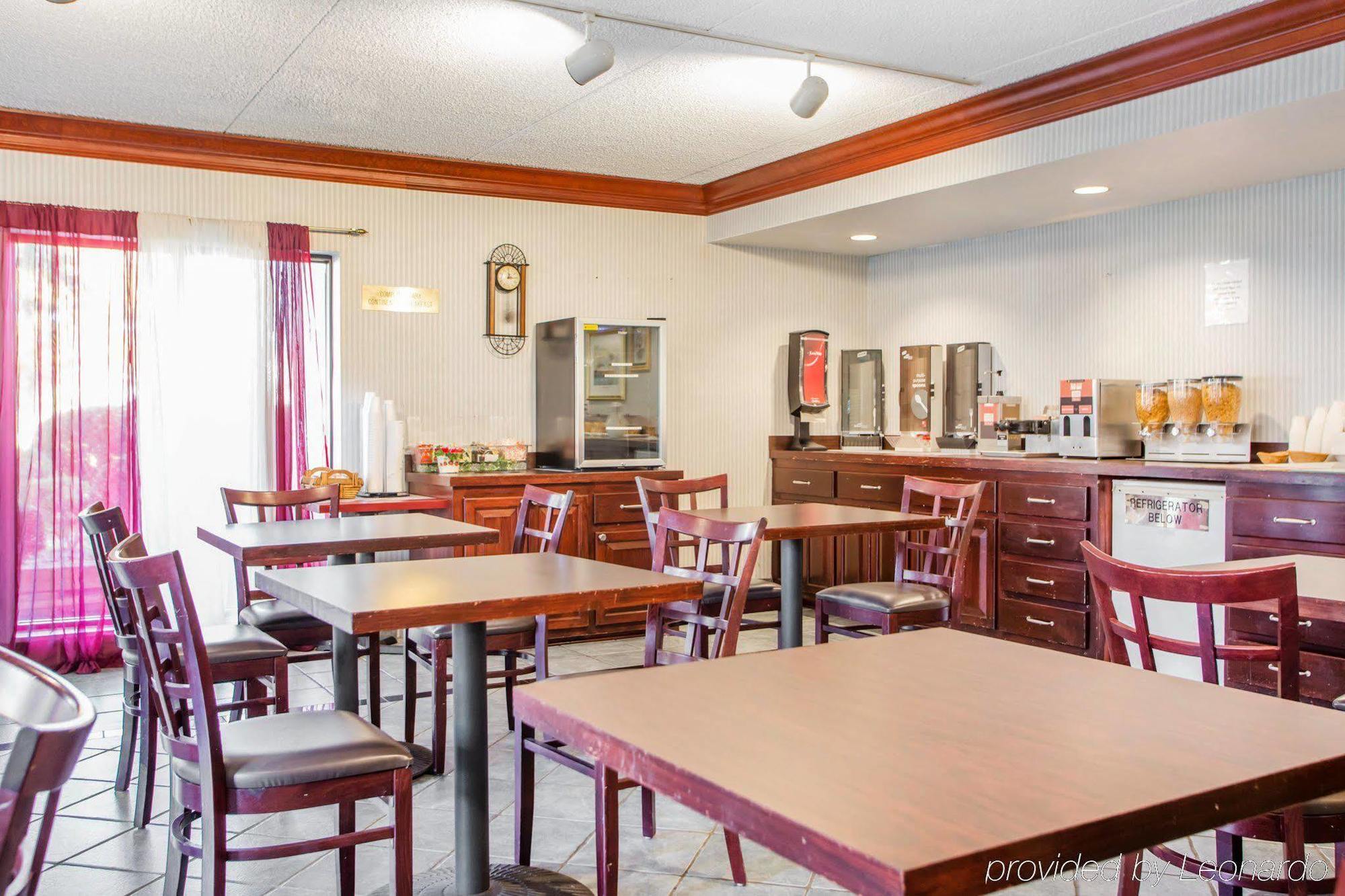 Hometowne Studios By Red Roof Egg Harbor-Atlantic City Airport Еґґ-Гарбор-Тауншіп Екстер'єр фото