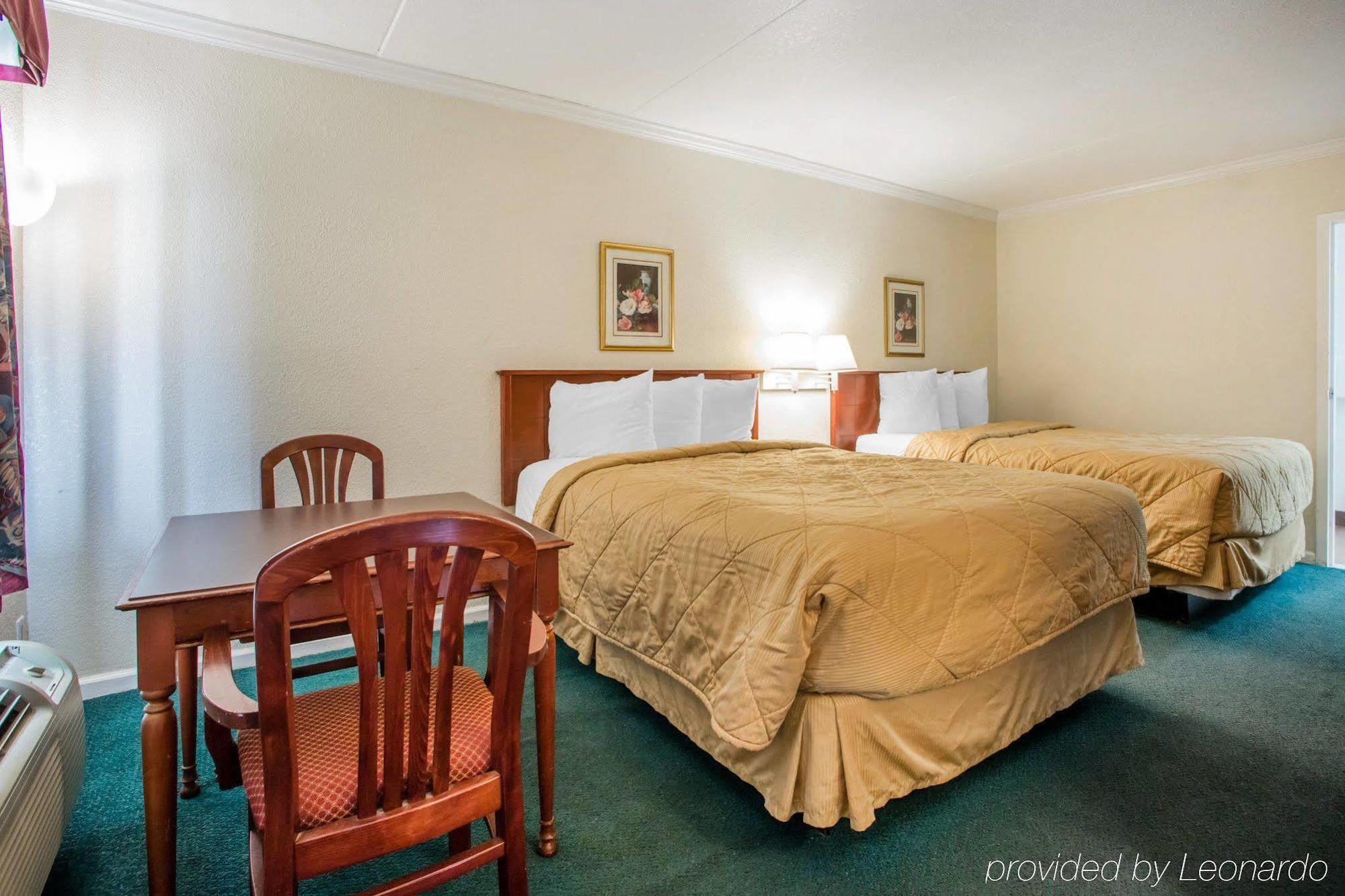 Hometowne Studios By Red Roof Egg Harbor-Atlantic City Airport Еґґ-Гарбор-Тауншіп Екстер'єр фото
