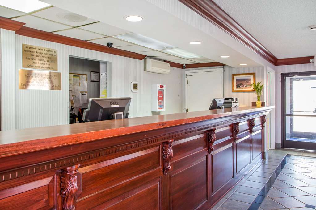 Hometowne Studios By Red Roof Egg Harbor-Atlantic City Airport Еґґ-Гарбор-Тауншіп Інтер'єр фото